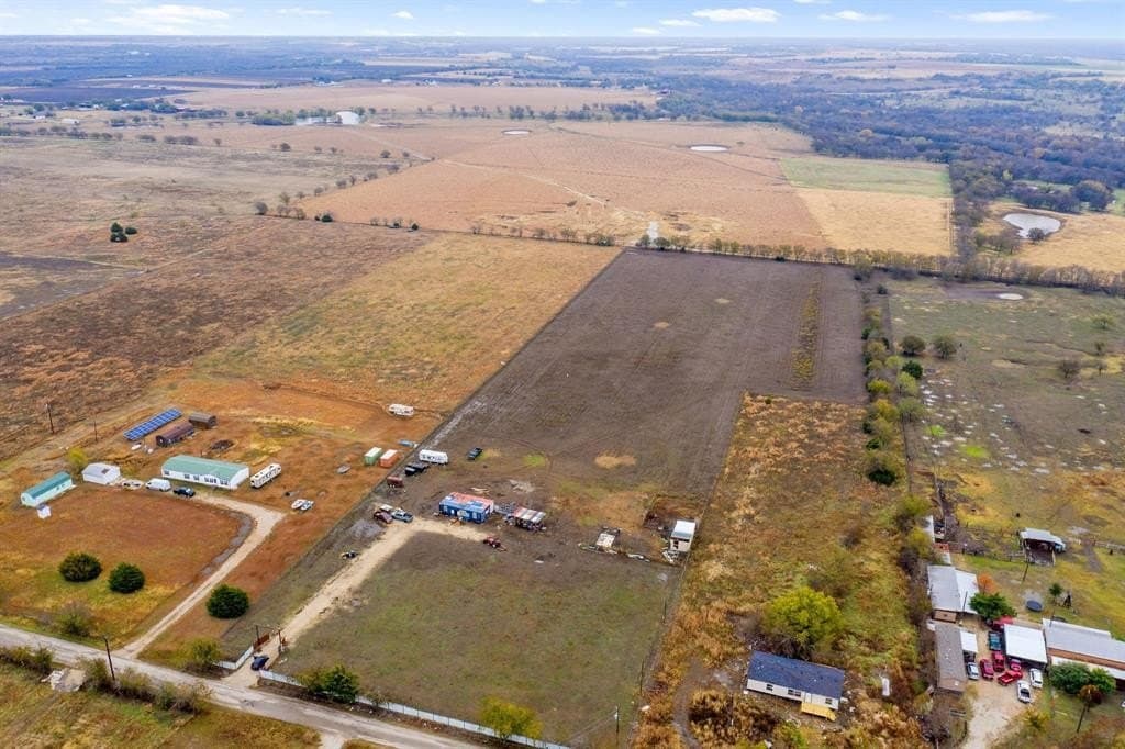 11.53 acres in Johnson County