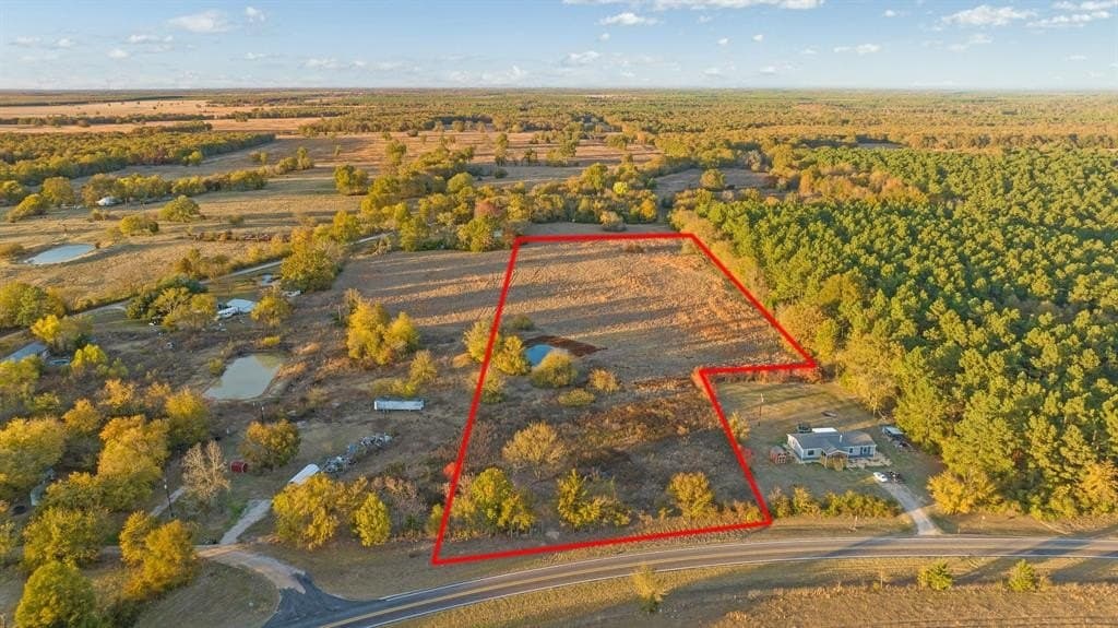 10 acres in Red River (TX) County gallery image 4