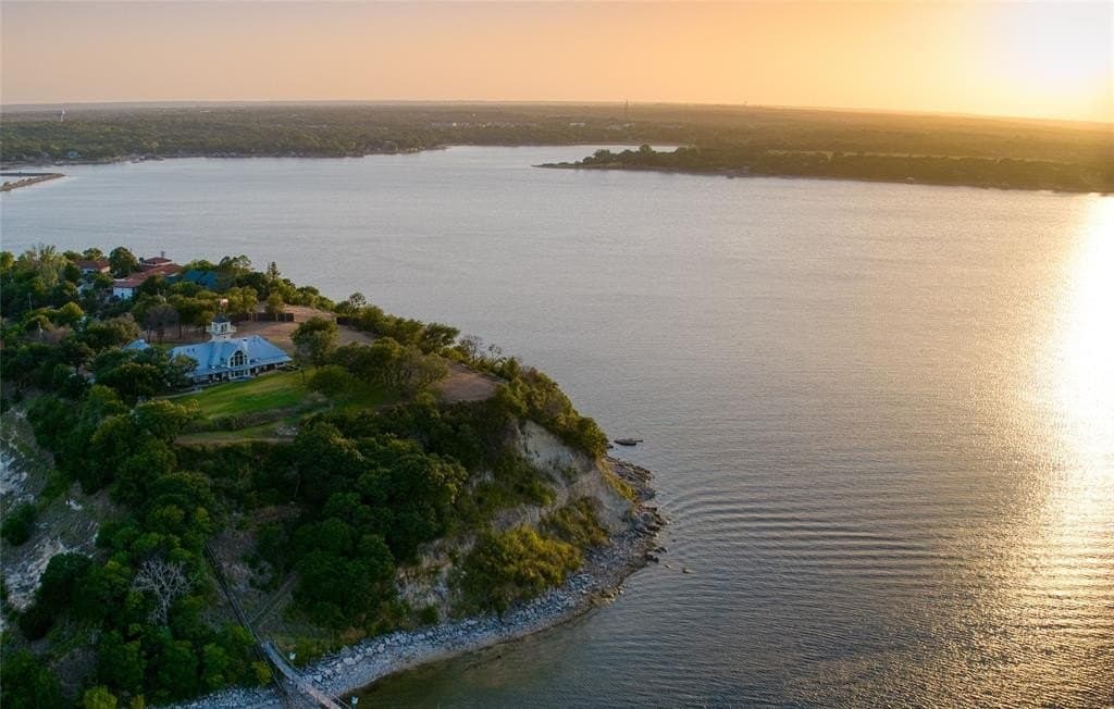 2.76 acres in Tarrant County gallery image 3