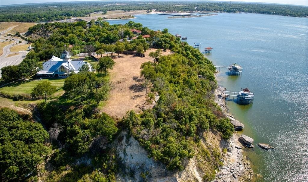 2.76 acres in Tarrant County gallery image 2