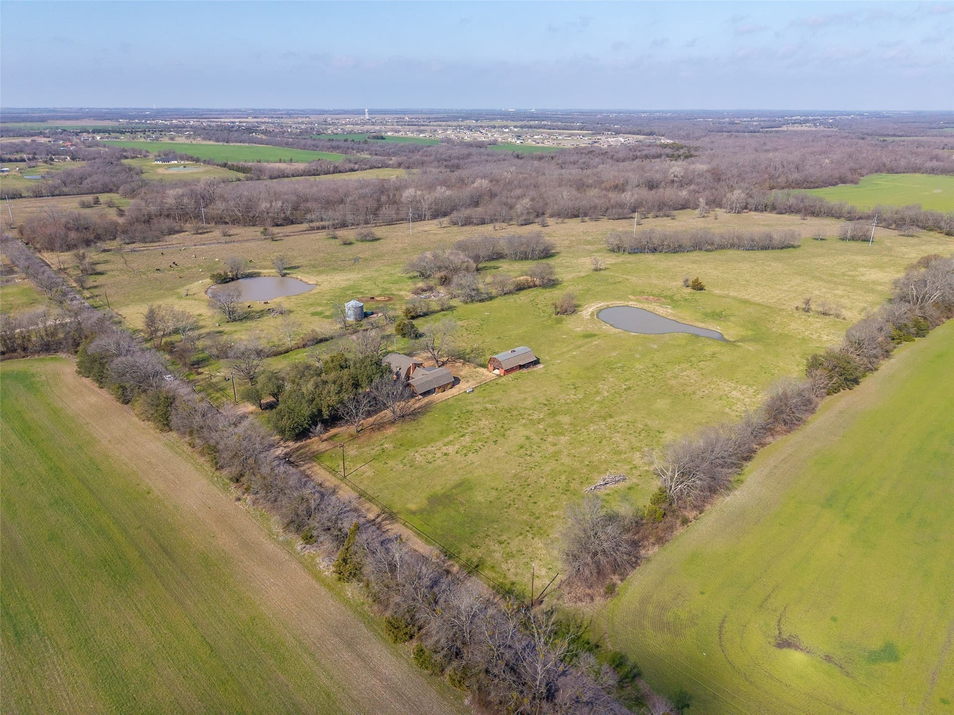 161.39 acres in Hunt County - photo 31