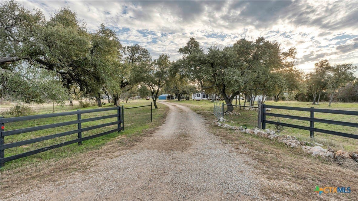 10 acres in Comal County featured view