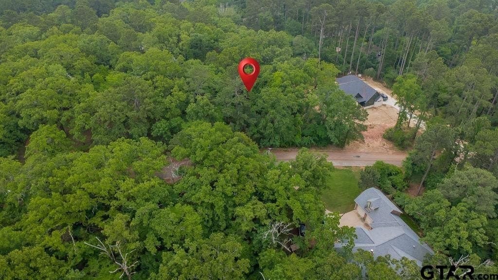 0.61 acres in Smith County