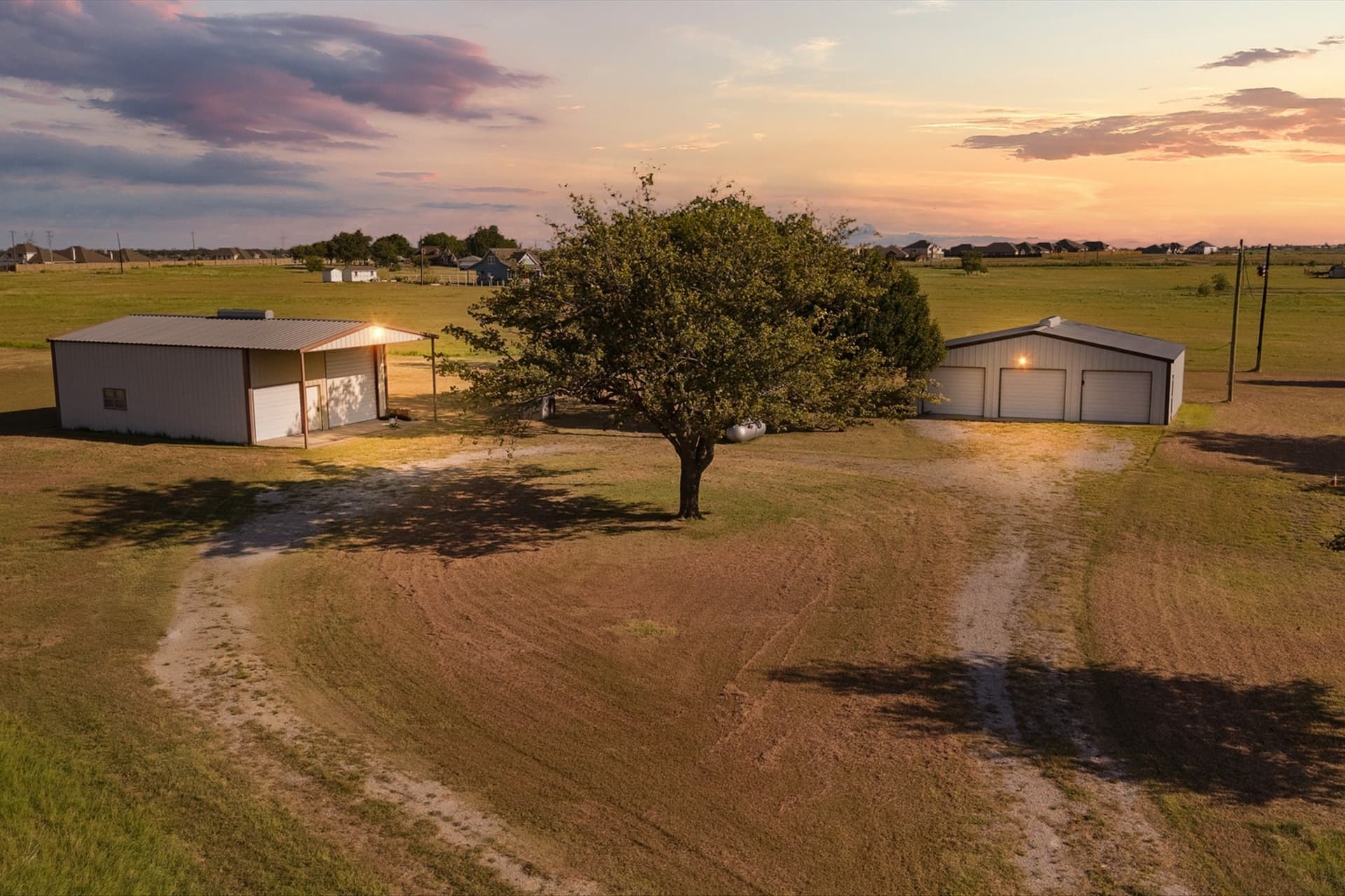 39 acres in Johnson County