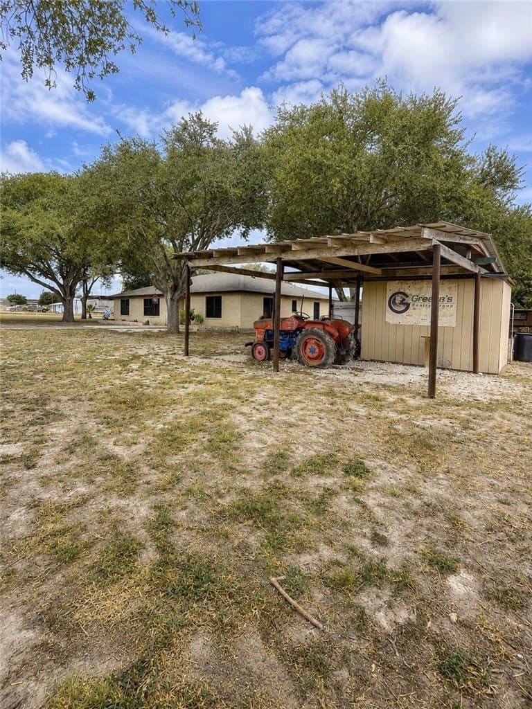85,764 acres in Jim Wells County - photo 27