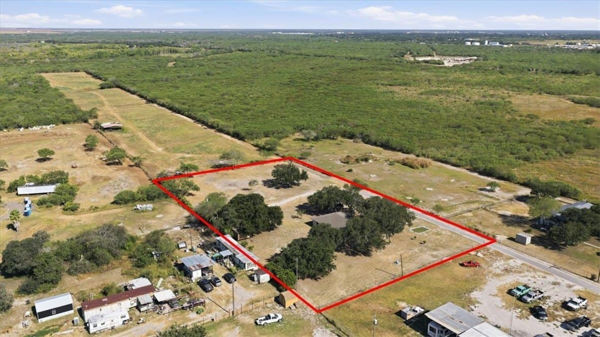 85,764 acres in Jim Wells County - photo 35