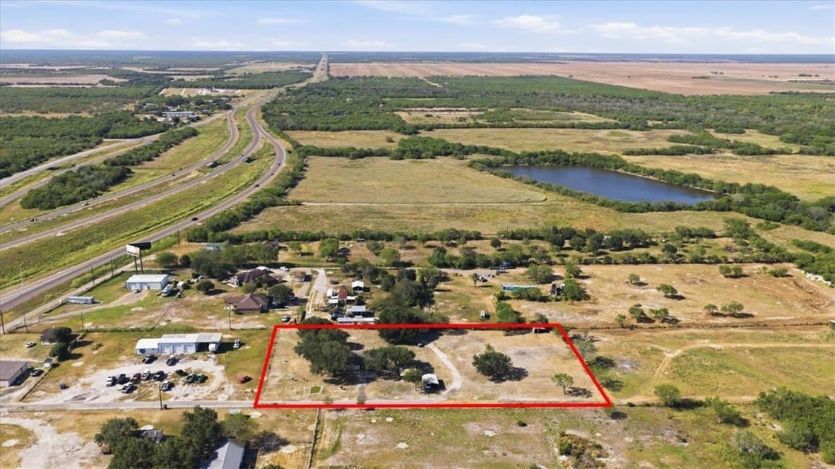 85,764 acres in Jim Wells County - photo 32