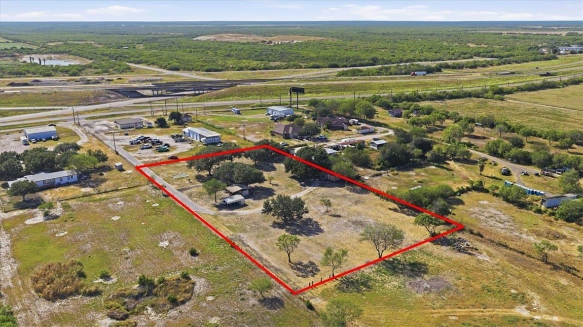 85,764 acres in Jim Wells County - photo 33