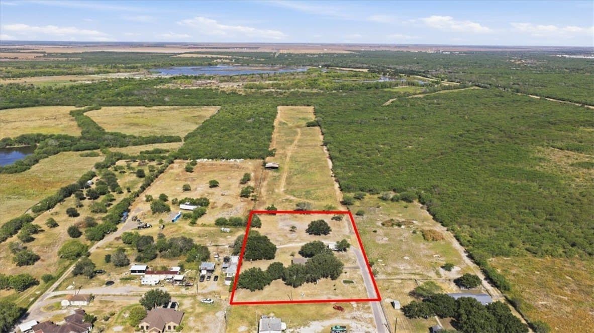 85,764 acres in Jim Wells County - photo 31