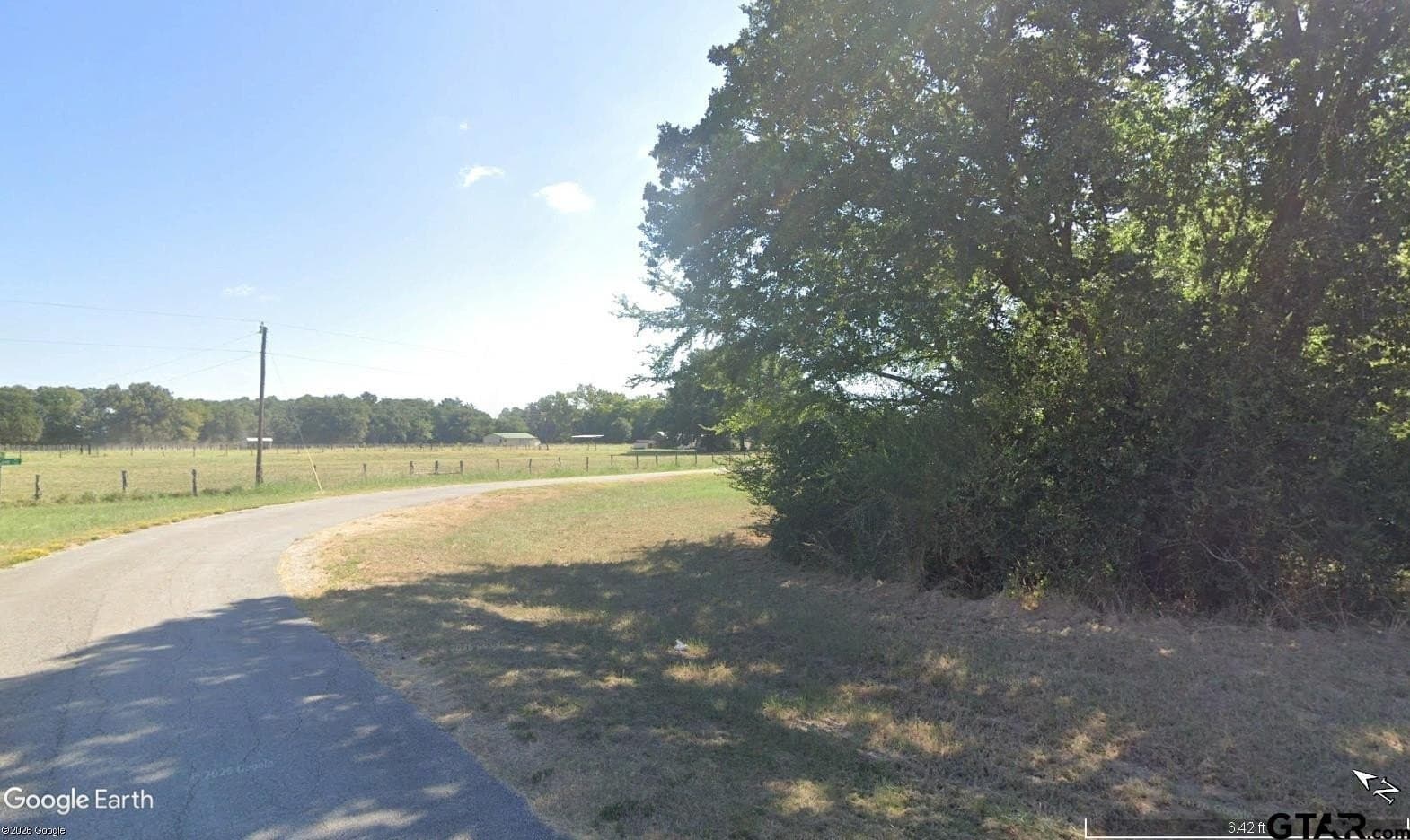 23.3 acres in Henderson County - photo 2