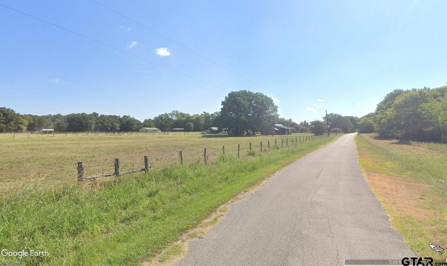 23.3 acres in Henderson County - photo 3