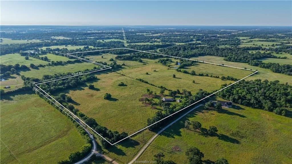 100 acres in Madison County gallery image 4