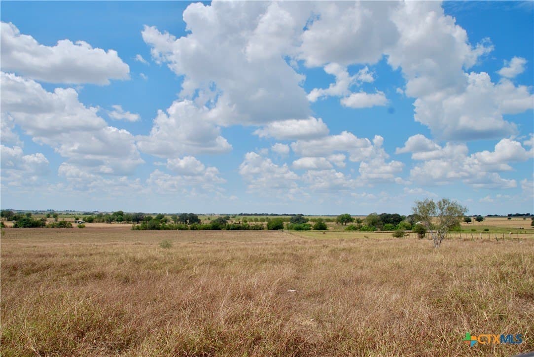 45.2 acres in Lavaca County - photo 2