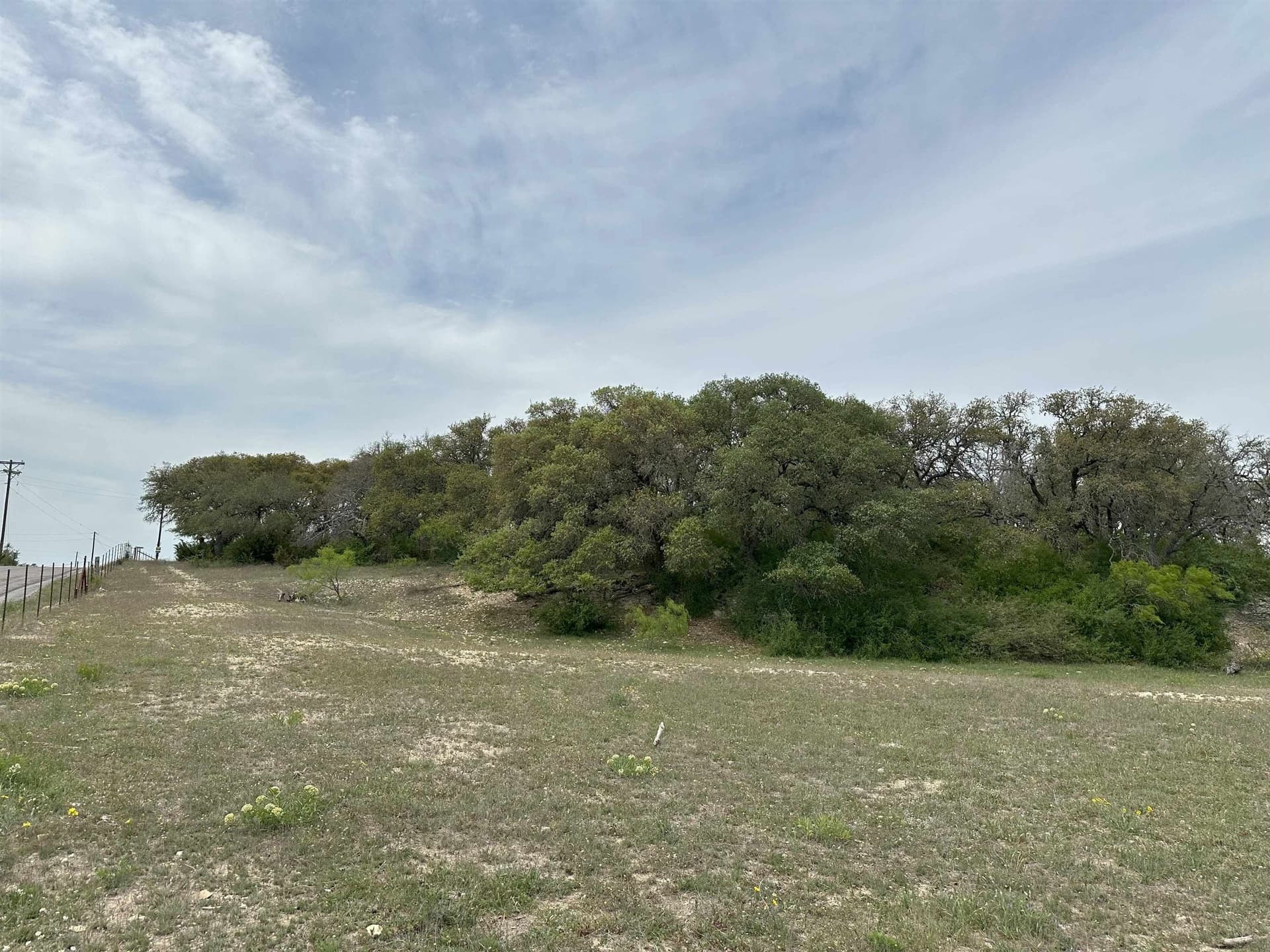 32 acres in Burnet County