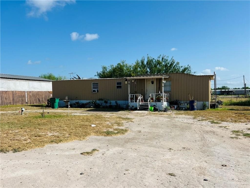 0.5 acres in Hidalgo County gallery image 4