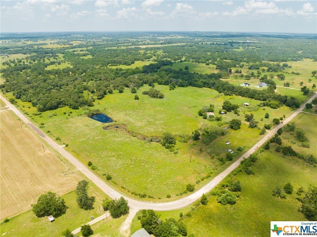 11 acres in Milam County - photo 8