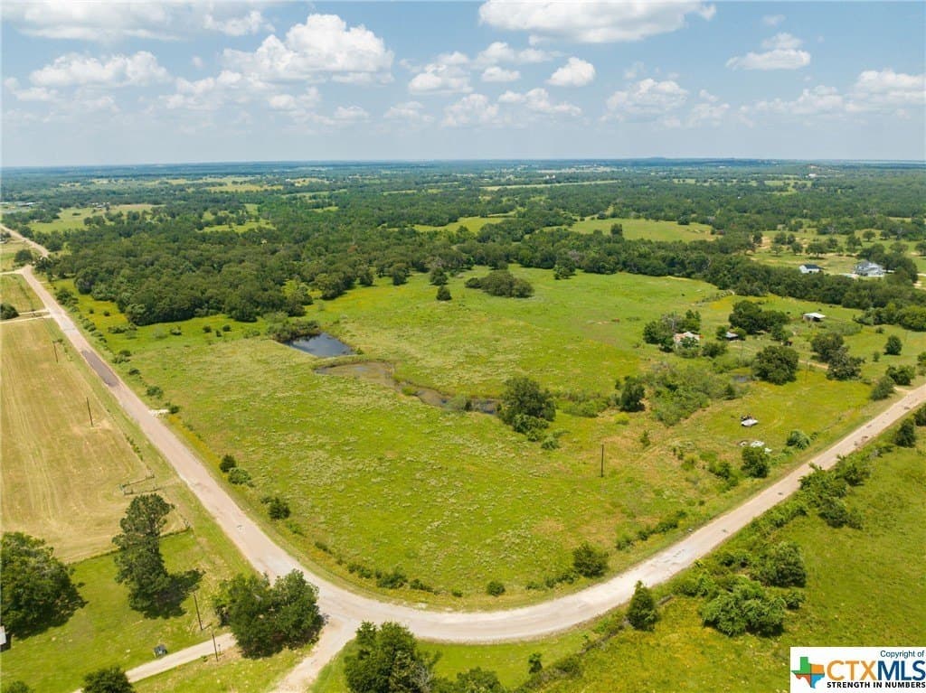 11 acres in Milam County - photo 3