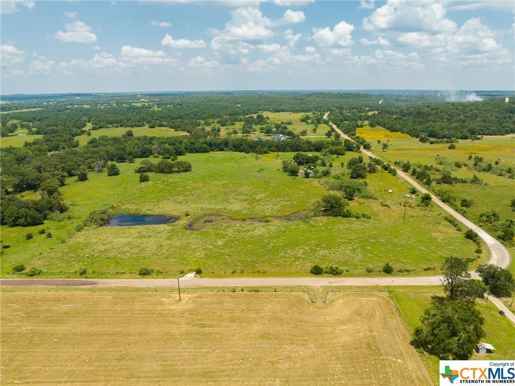 11 acres in Milam County - photo 4