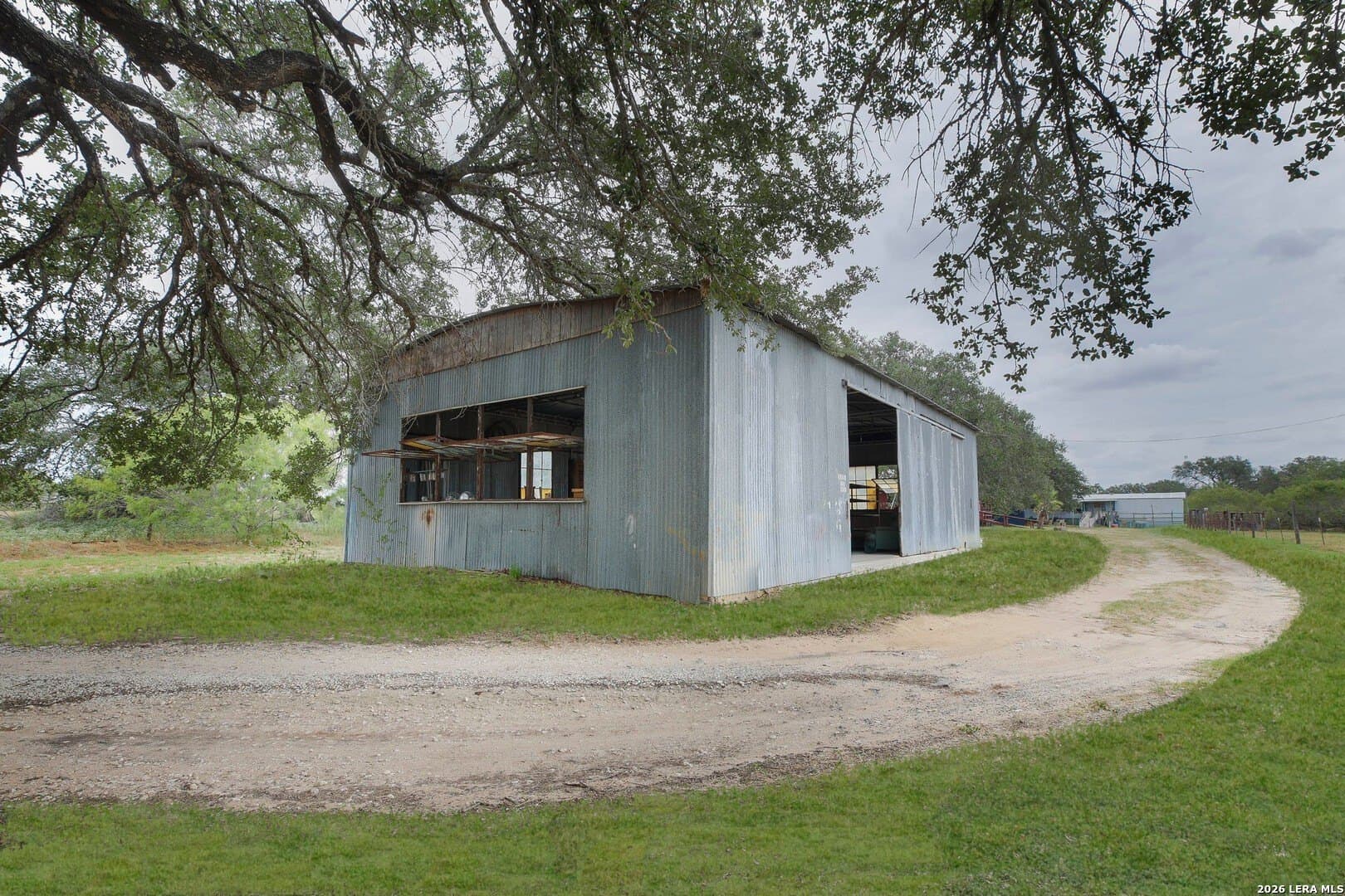 15.93 acres in Atascosa County - photo 32