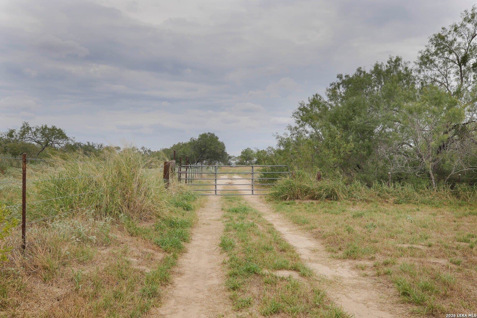 15.93 acres in Atascosa County - photo 54