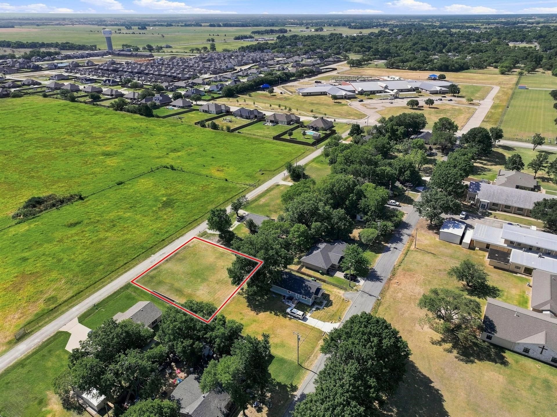 0.25 acres in Denton County gallery image 4