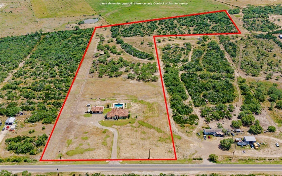 10.02 acres in Bee County - photo 38
