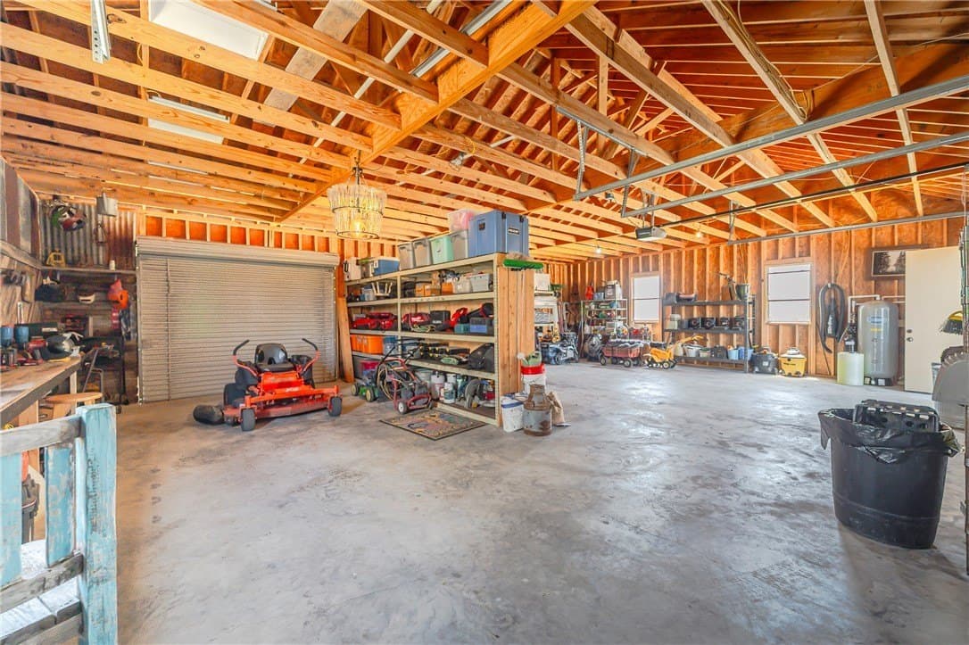 10.02 acres in Bee County - photo 39