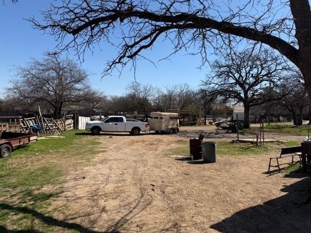 1.08 acres in Tarrant County gallery image 4