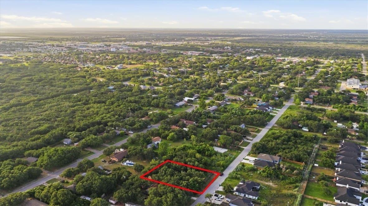 0.33 acres in San Patricio County - photo 6