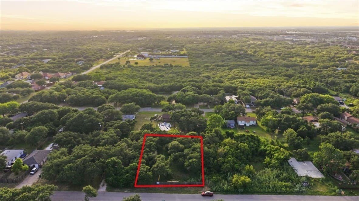 0.33 acres in San Patricio County - photo 8