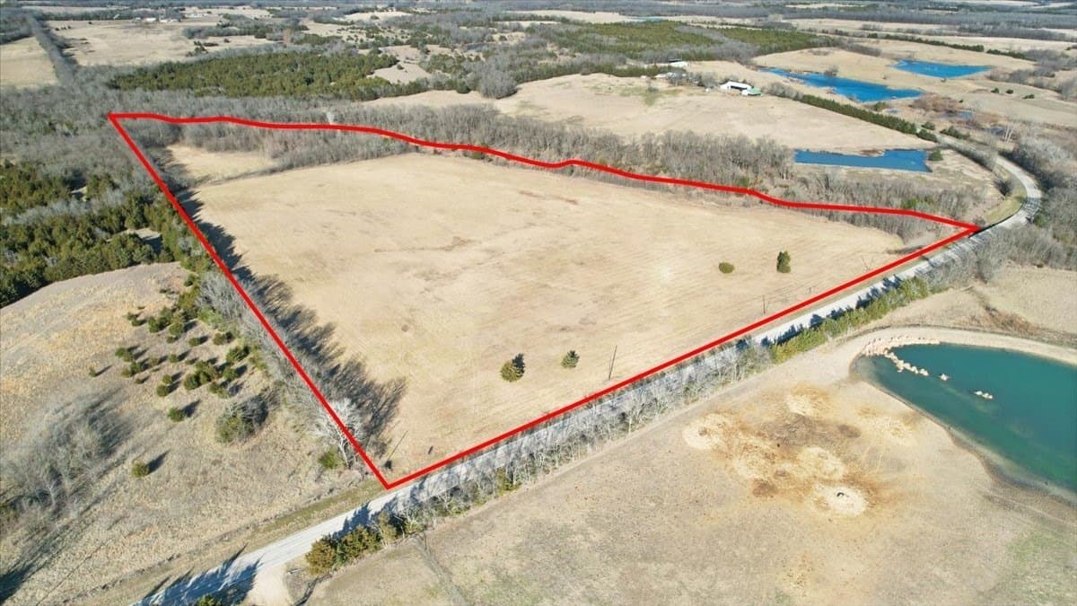 28.51 acres in Lamar County gallery image 3