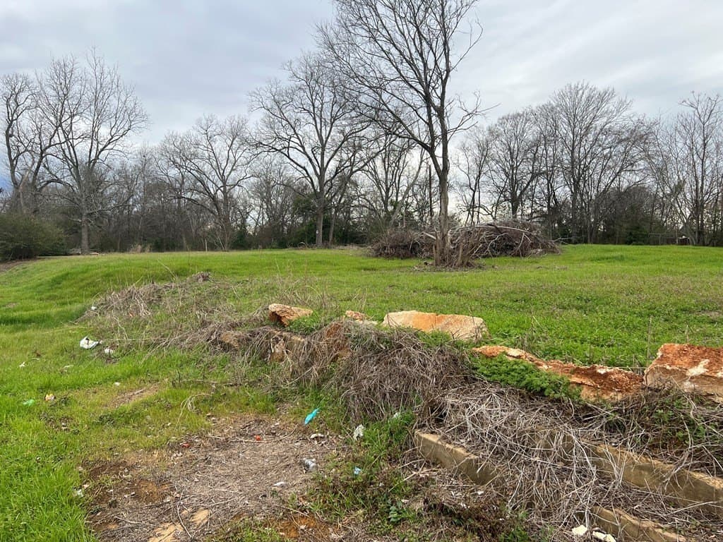 0.45 acres in ANDERSON County - photo 3
