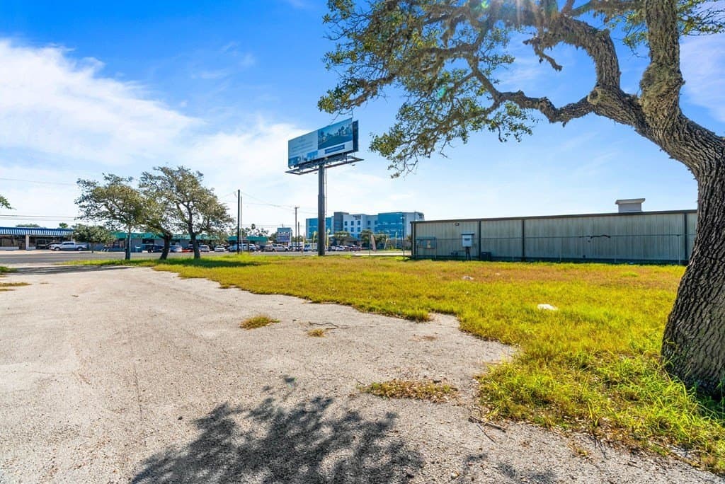 1.12 acres in Texas County gallery image 4