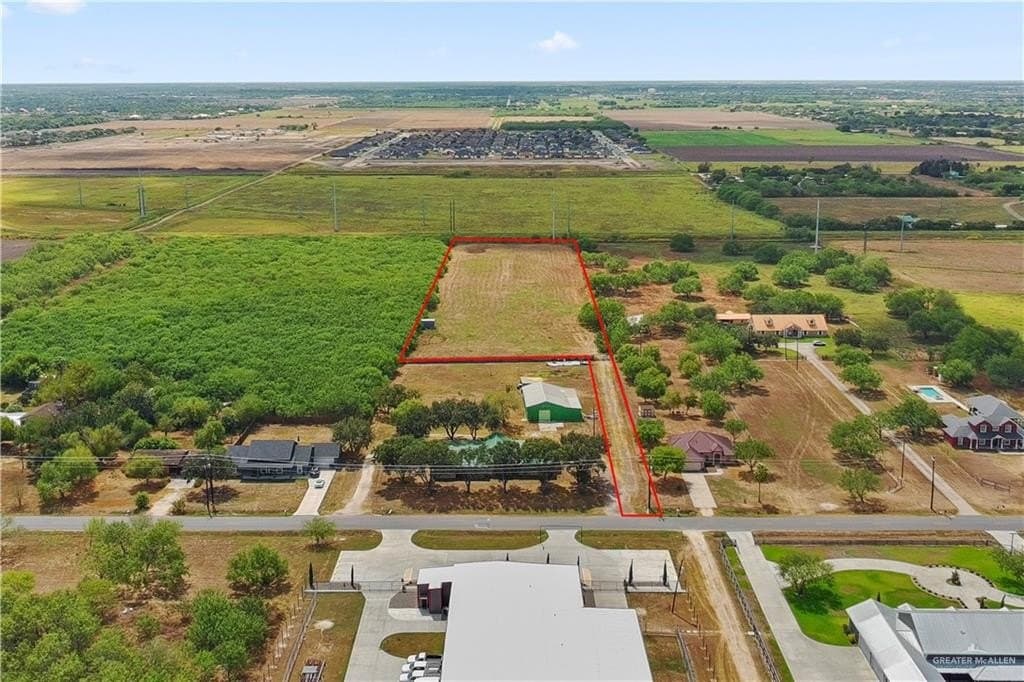 5 acres in Cameron County