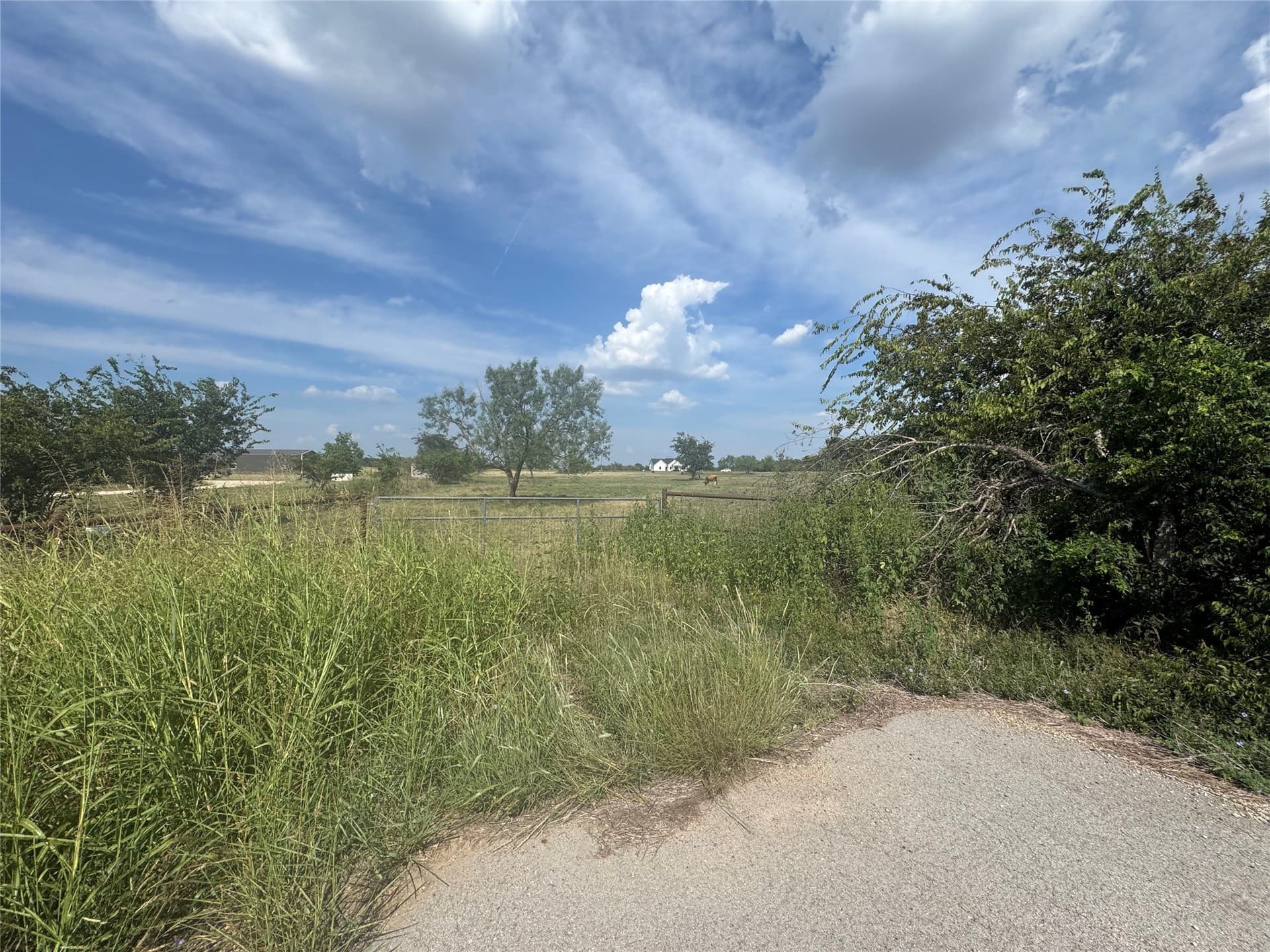 5 acres in McLennan County