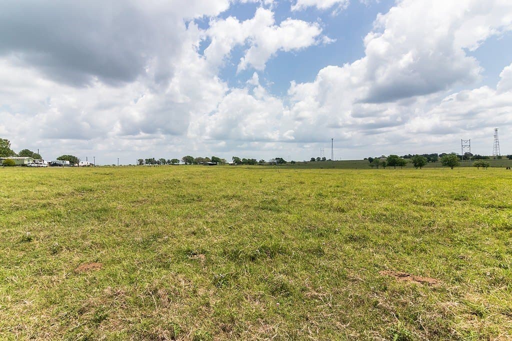 88.46 acres in Colorado County - photo 11