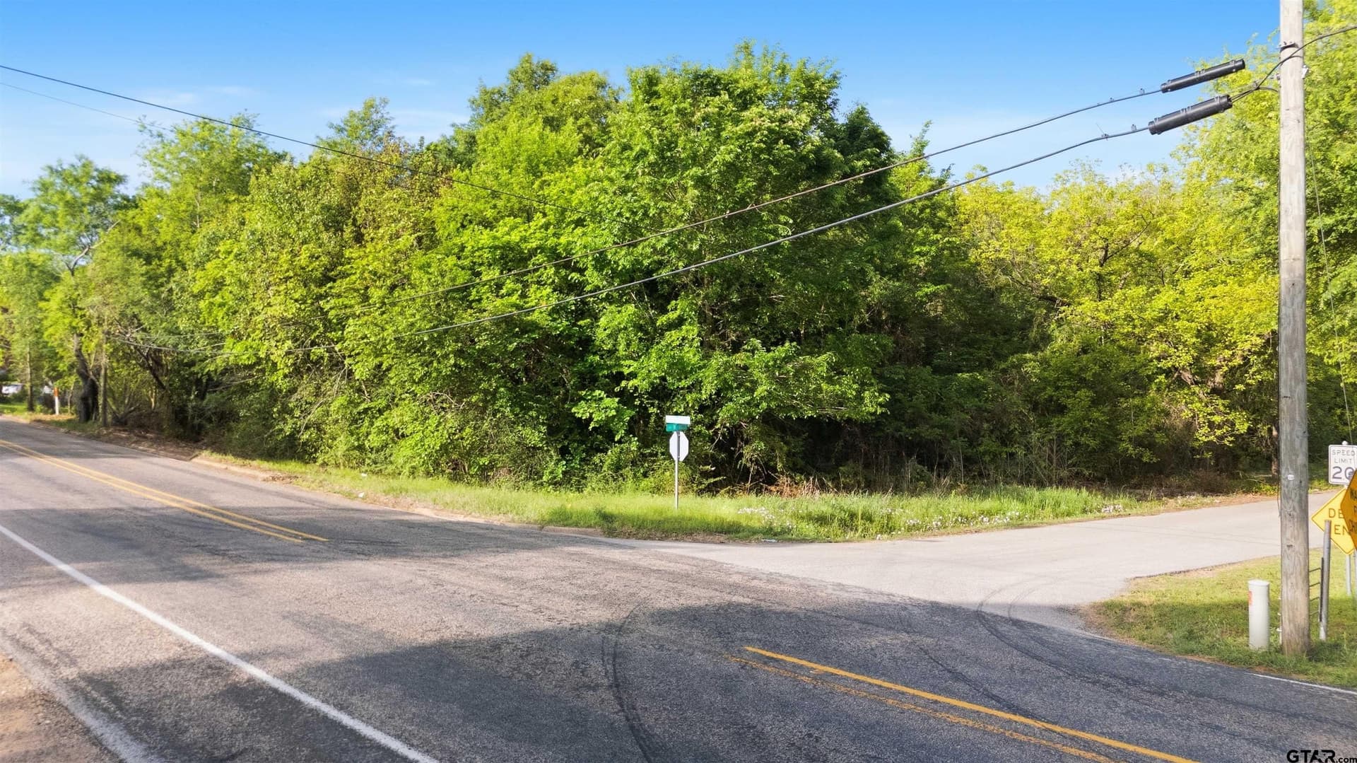 0.57 acres in Smith County gallery image 2