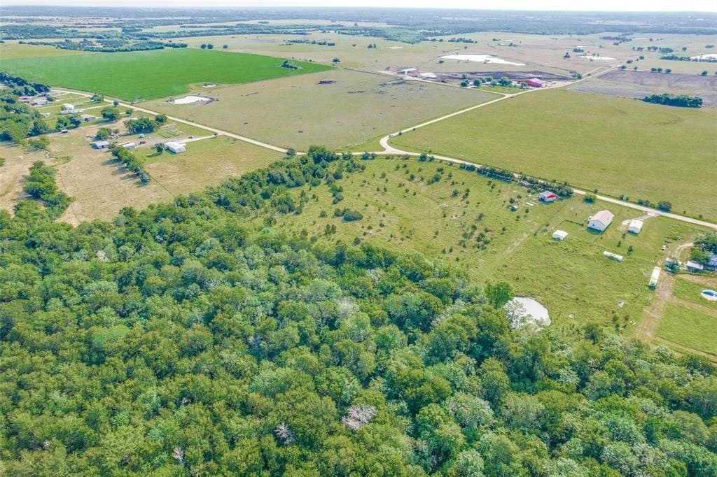 23.77 acres in Hunt County featured view