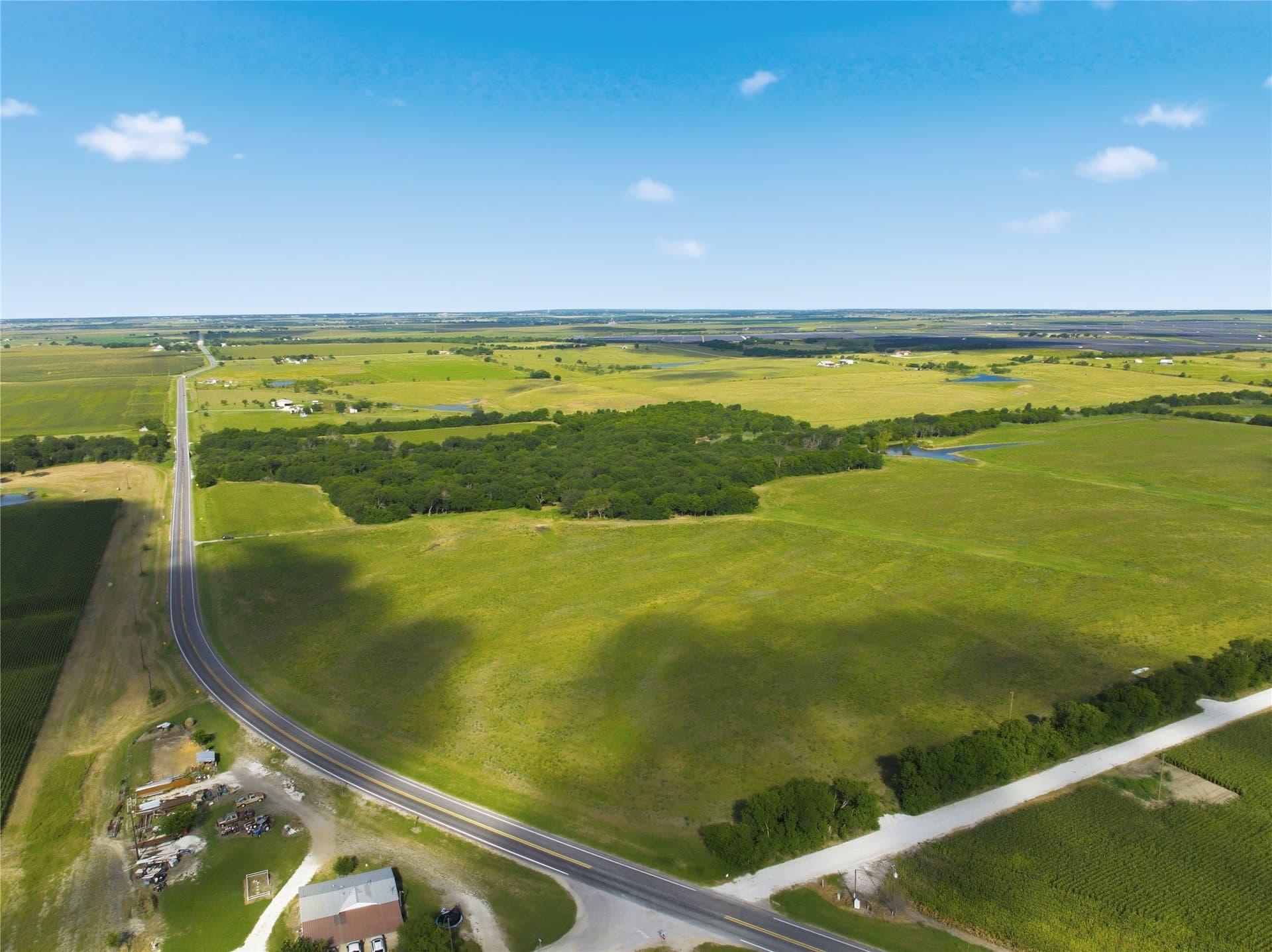 10 acres in Hill County - photo 3