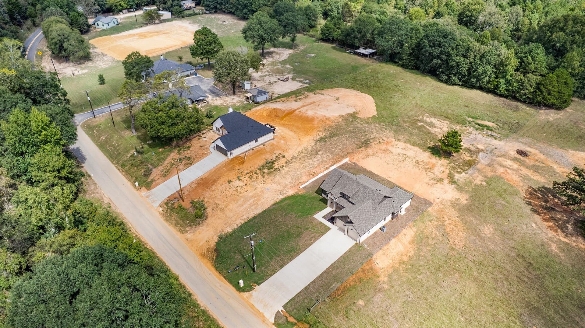 0.52 acres in Smith County - photo 3