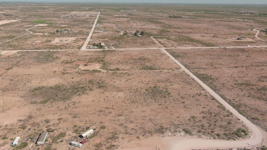 8.8 acres in Ector County gallery image 3
