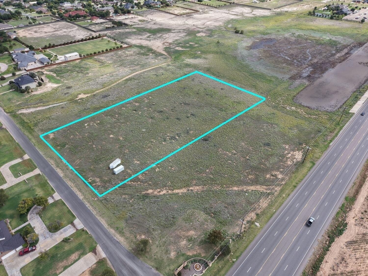 3.24 acres in Lubbock County - photo 2