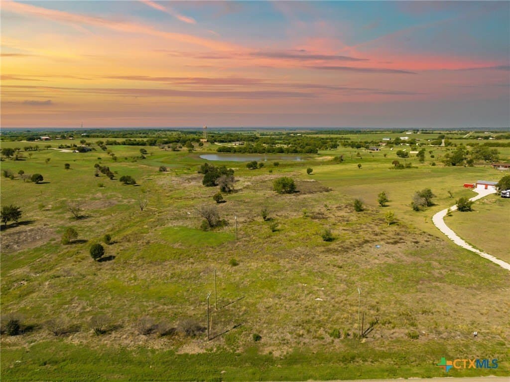 10.01 acres in McLennan County