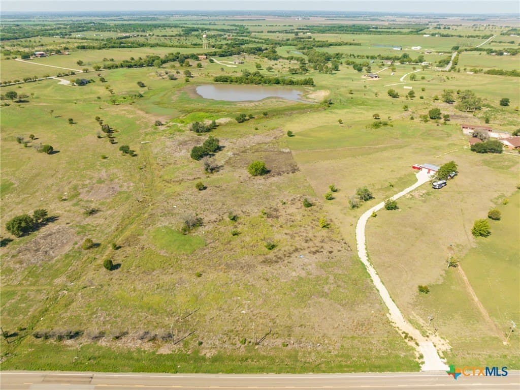 10.01 acres in McLennan County - photo 13