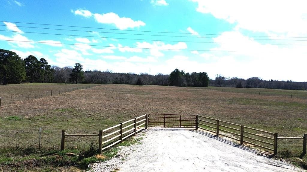 5 acres in Texas County