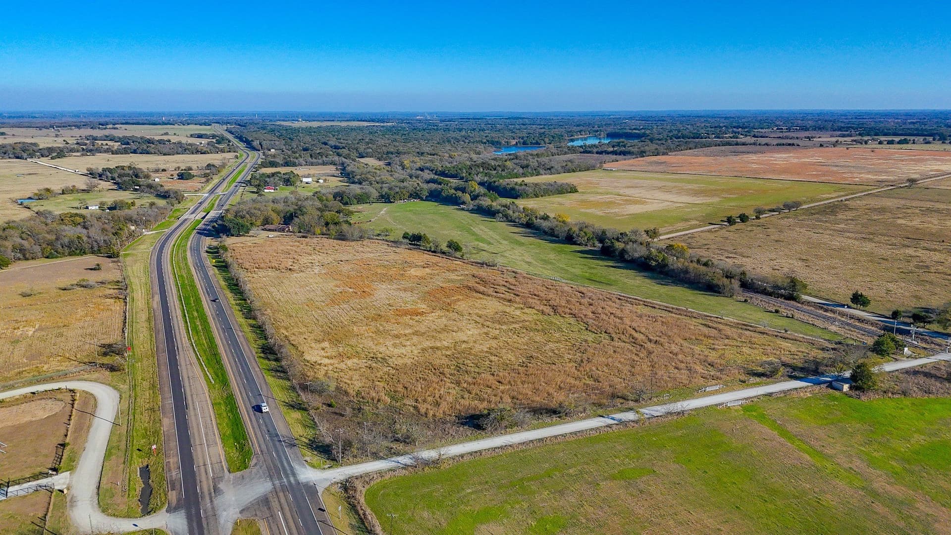 17.64 acres in Navarro County - photo 27