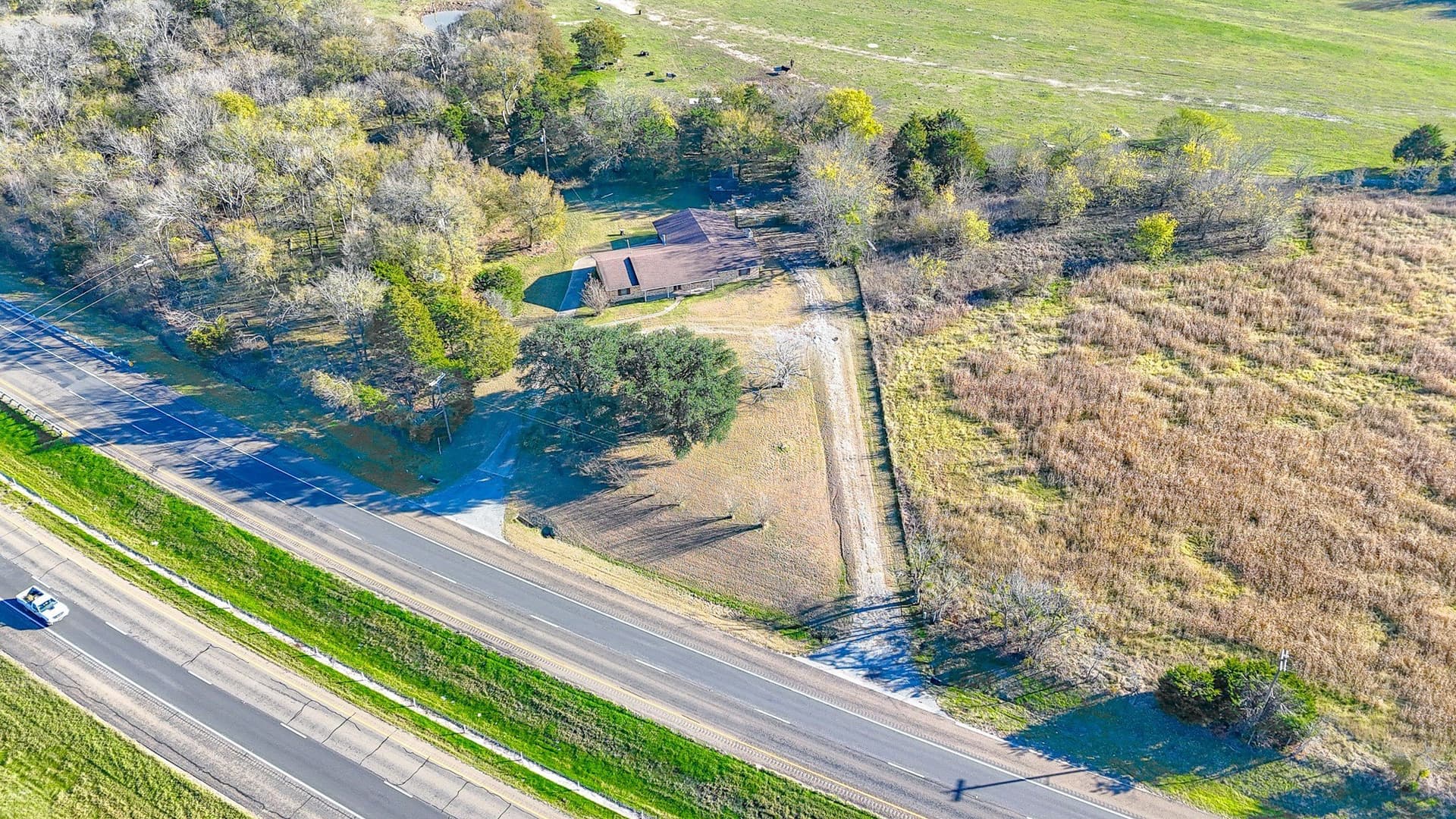 17.64 acres in Navarro County - photo 26