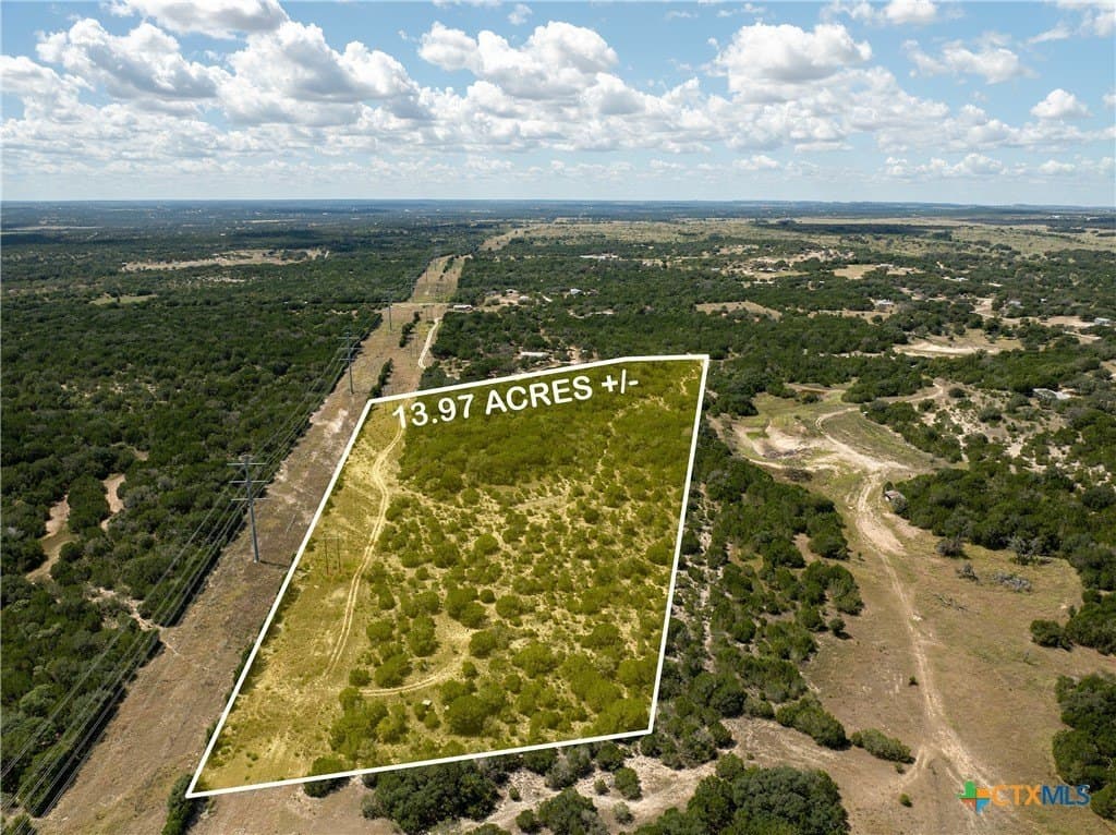 13.97 acres in Lampasas County gallery image 3