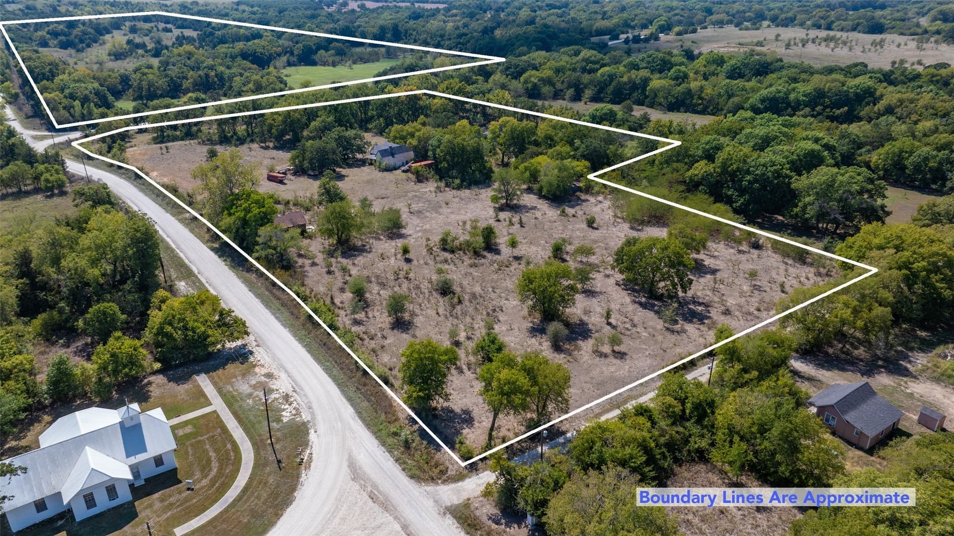 41.84 acres in Cooke County - photo 4