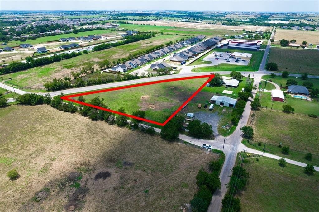 2 acres in Johnson County